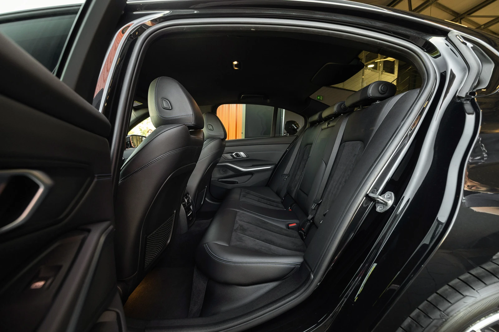 BMW 320 M sport | Mobile.bg   12