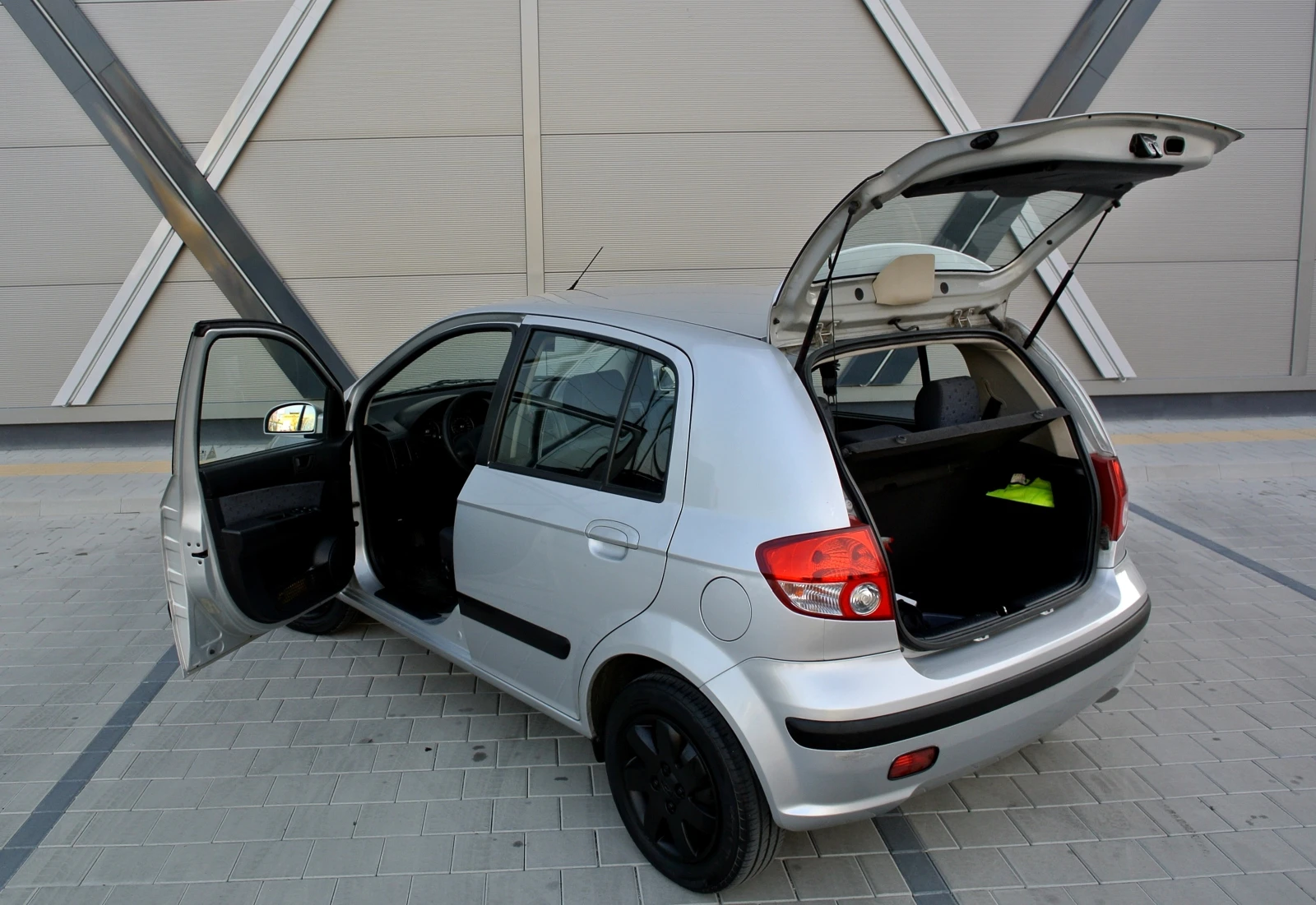 Hyundai Getz 1.5CRDi / КЛИМА*  - изображение 8
