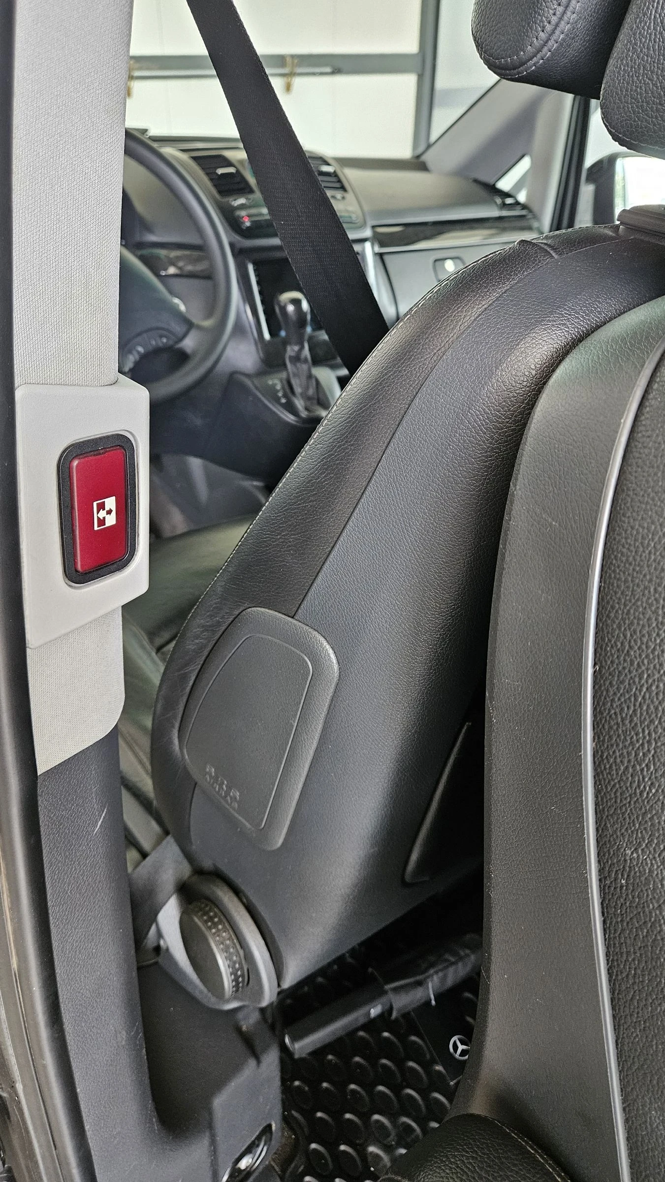 Mercedes-Benz Viano  AMBIENTE / AUTOMATIC / 3.0 cdi / 7+ 1 места | Mobile.bg — изображение 7