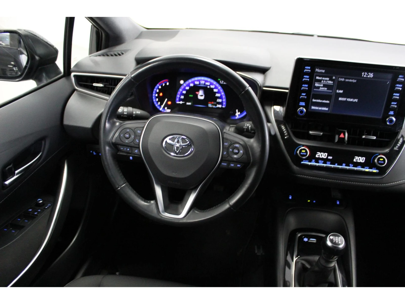Toyota Corolla Touring Sports 1.2 Dynamic  - изображение 6
