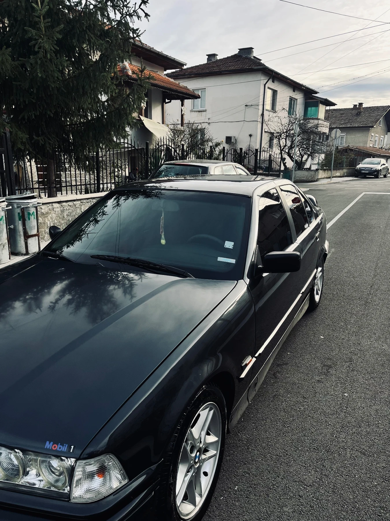 BMW 318  - изображение 3