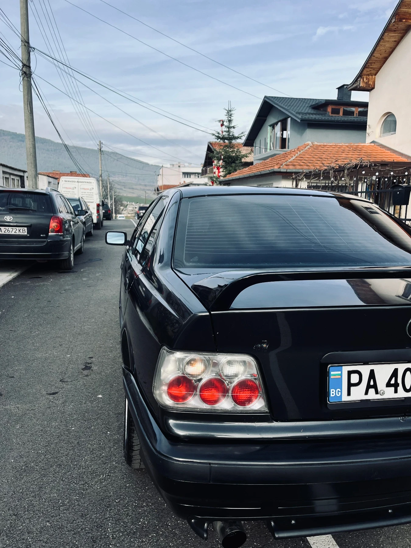 BMW 318  - изображение 5