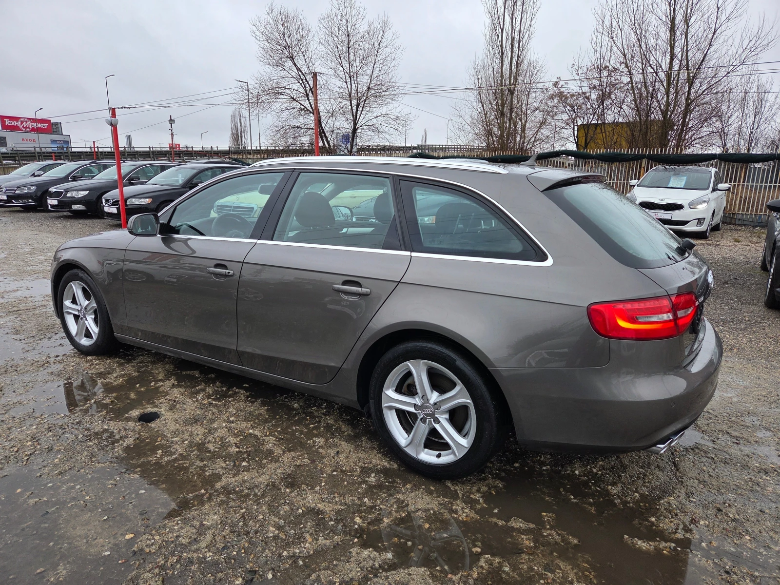 Audi A4 2.0TDI/4X4/FACE/AUTOMAT/NAVI - изображение 6