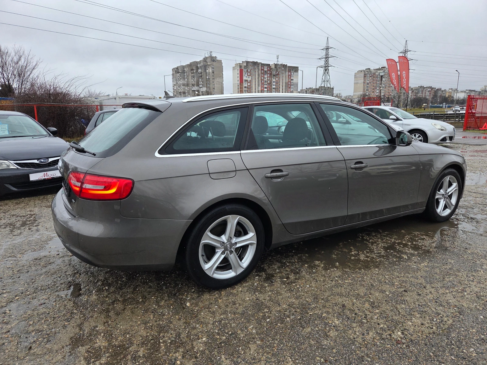 Audi A4 2.0TDI/4X4/FACE/AUTOMAT/NAVI - изображение 4