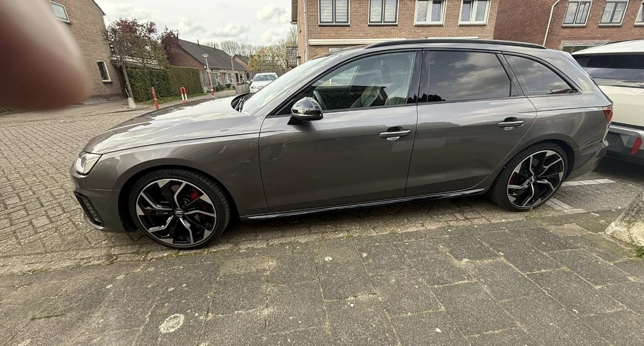 Audi A4 45 TDI Quattro Full Options , снимка 13 - Автомобили и джипове - 53665212