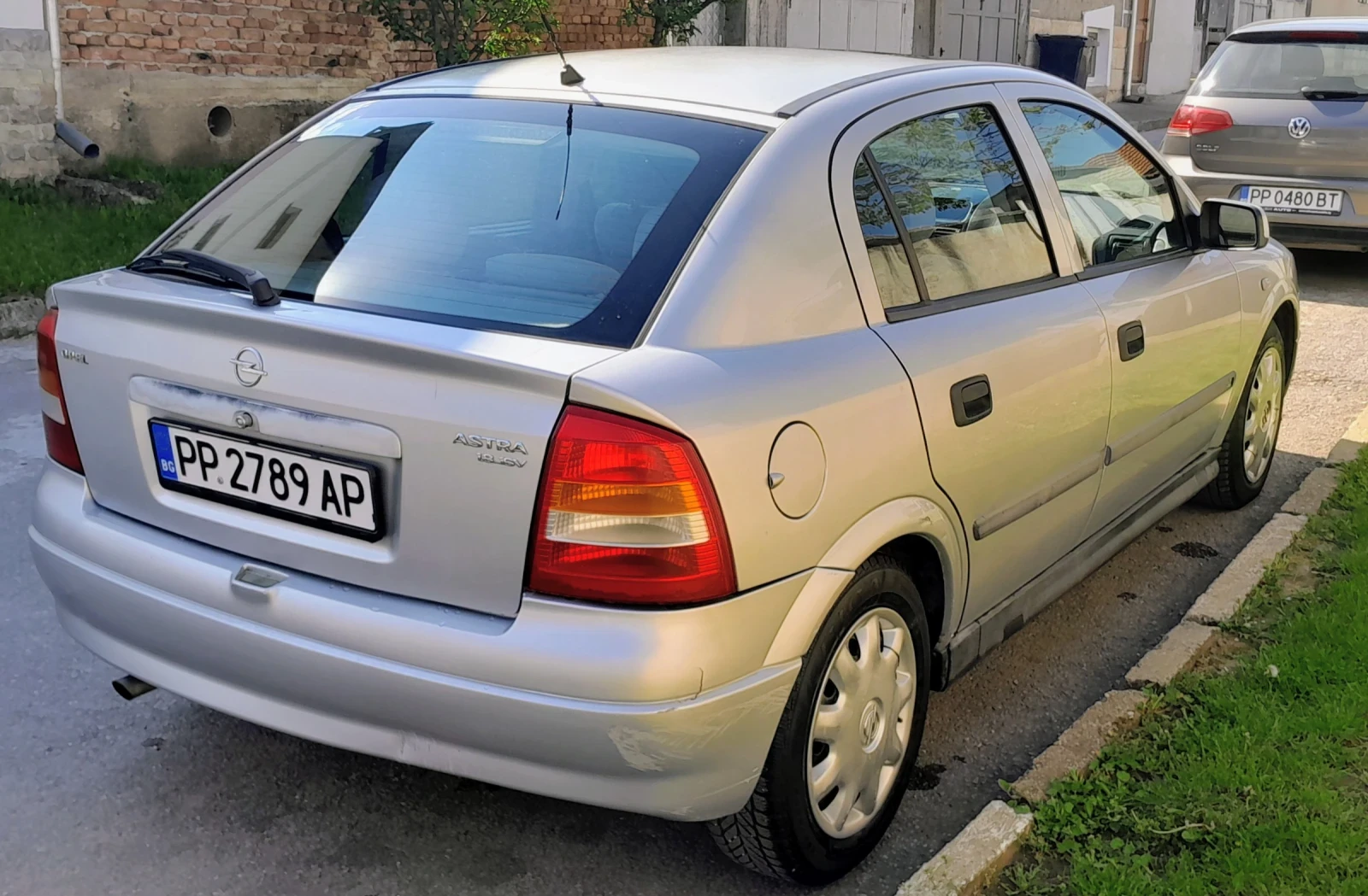 Opel Astra 1.8 16v Avtomat, Хечбек, Употребяван, Разград