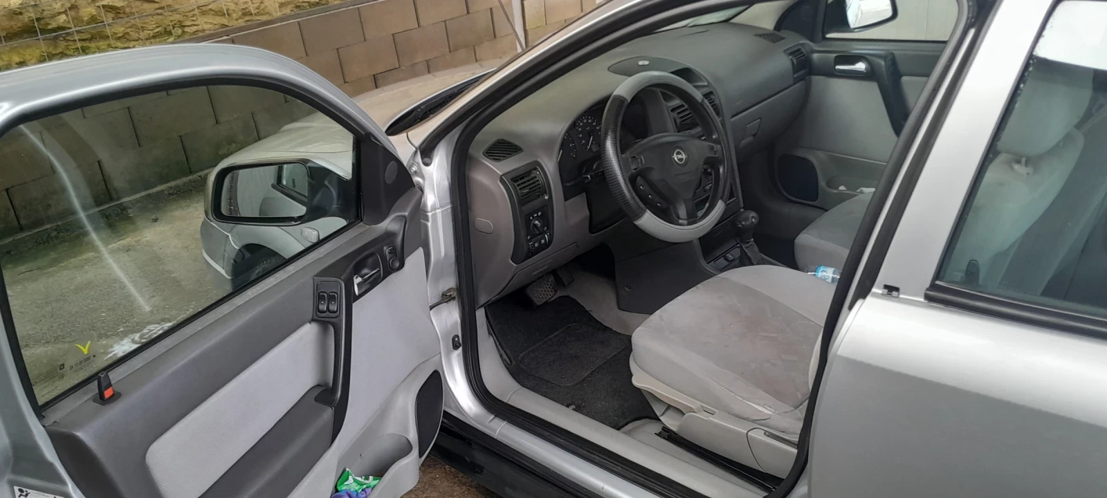 Opel Astra 1.8 16v Avtomat, Хечбек, Употребяван, Разград, снимка 8 - Автомобили и джипове - 53728146