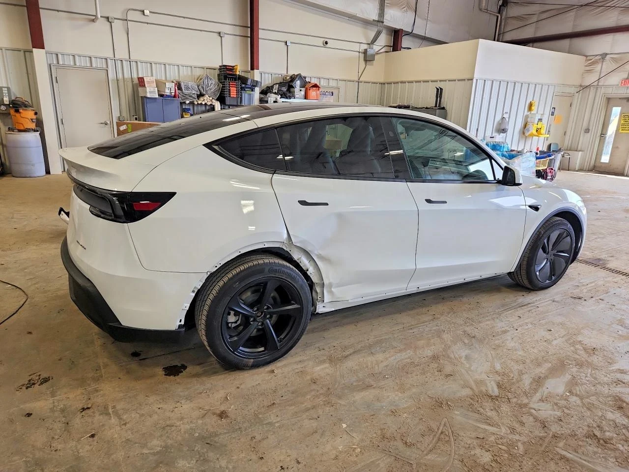 Tesla Model Y, снимка 4 - Автомобили и джипове - 53855080