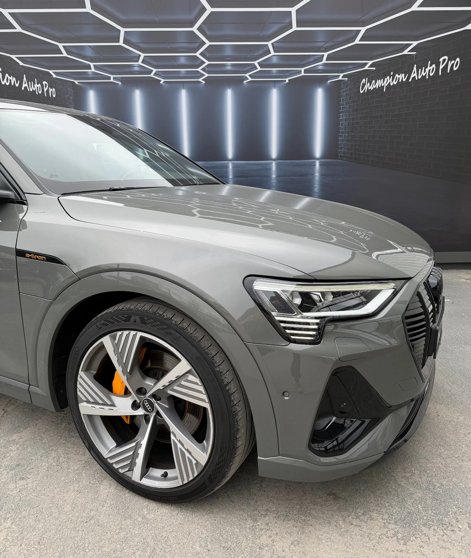 Audi E-Tron 55/2xSline/Sportback/Black Edition/Pano /Led | Mobile.bg � ����������� 7