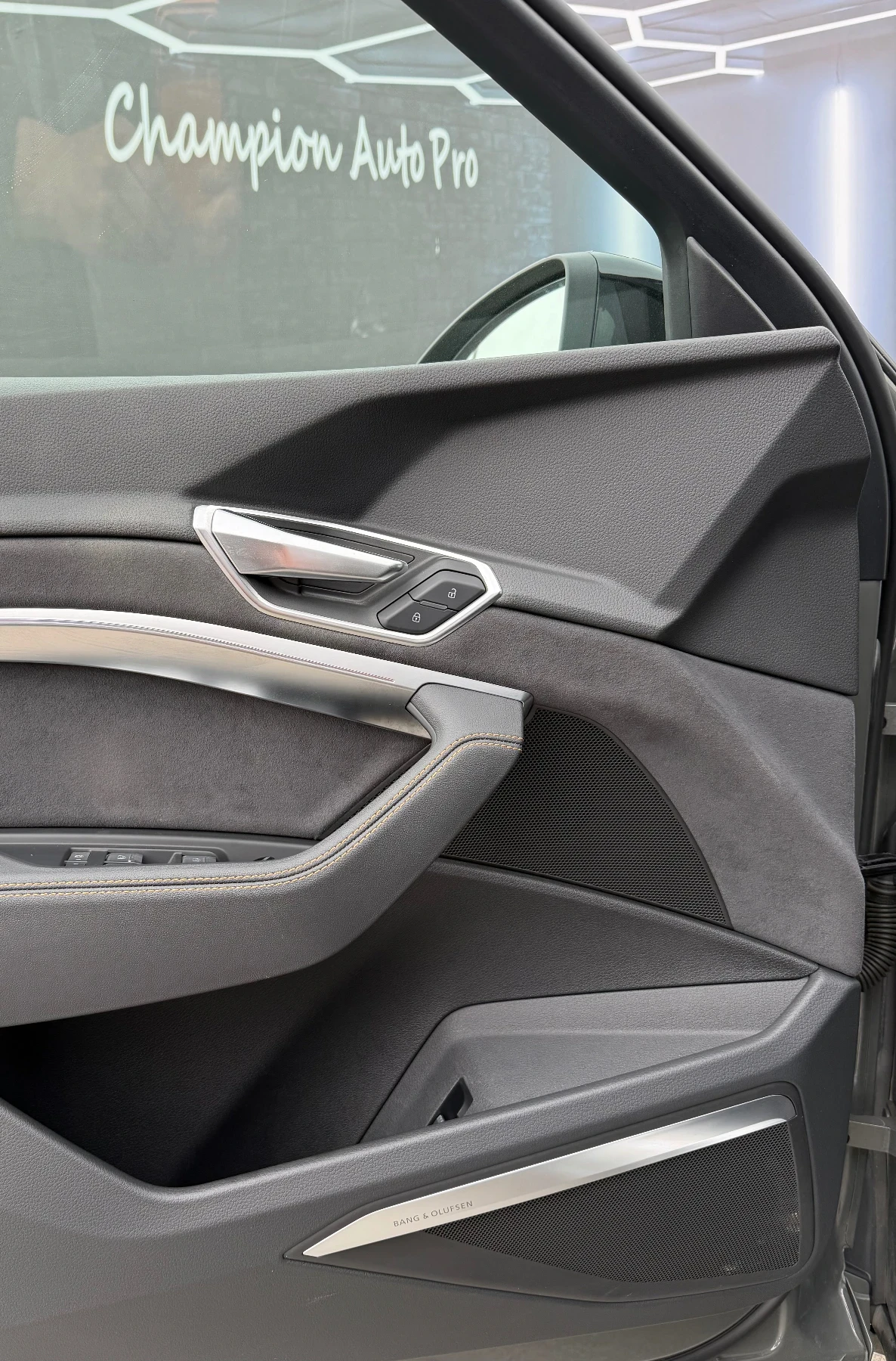 Audi E-Tron 55/2xSline/Sportback/Black Edition/Pano /Led | Mobile.bg � ����������� 8