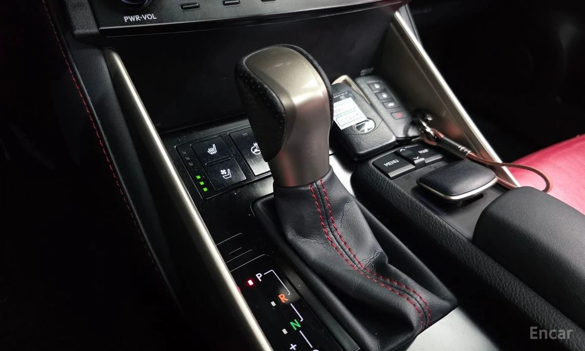 Lexus IS 250 F* SPORT* ШИБИДАХ* ПОДГРЕВ* KEYLESS* КАМЕРИ* , снимка 10 - Автомобили и джипове - 54195159