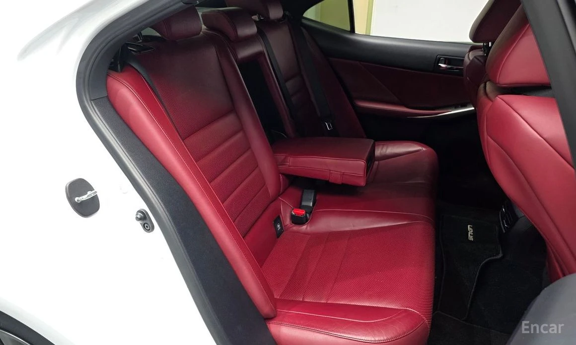 Lexus IS 250 F* SPORT* ШИБИДАХ* ПОДГРЕВ* KEYLESS* КАМЕРИ* , снимка 9 - Автомобили и джипове - 54195159