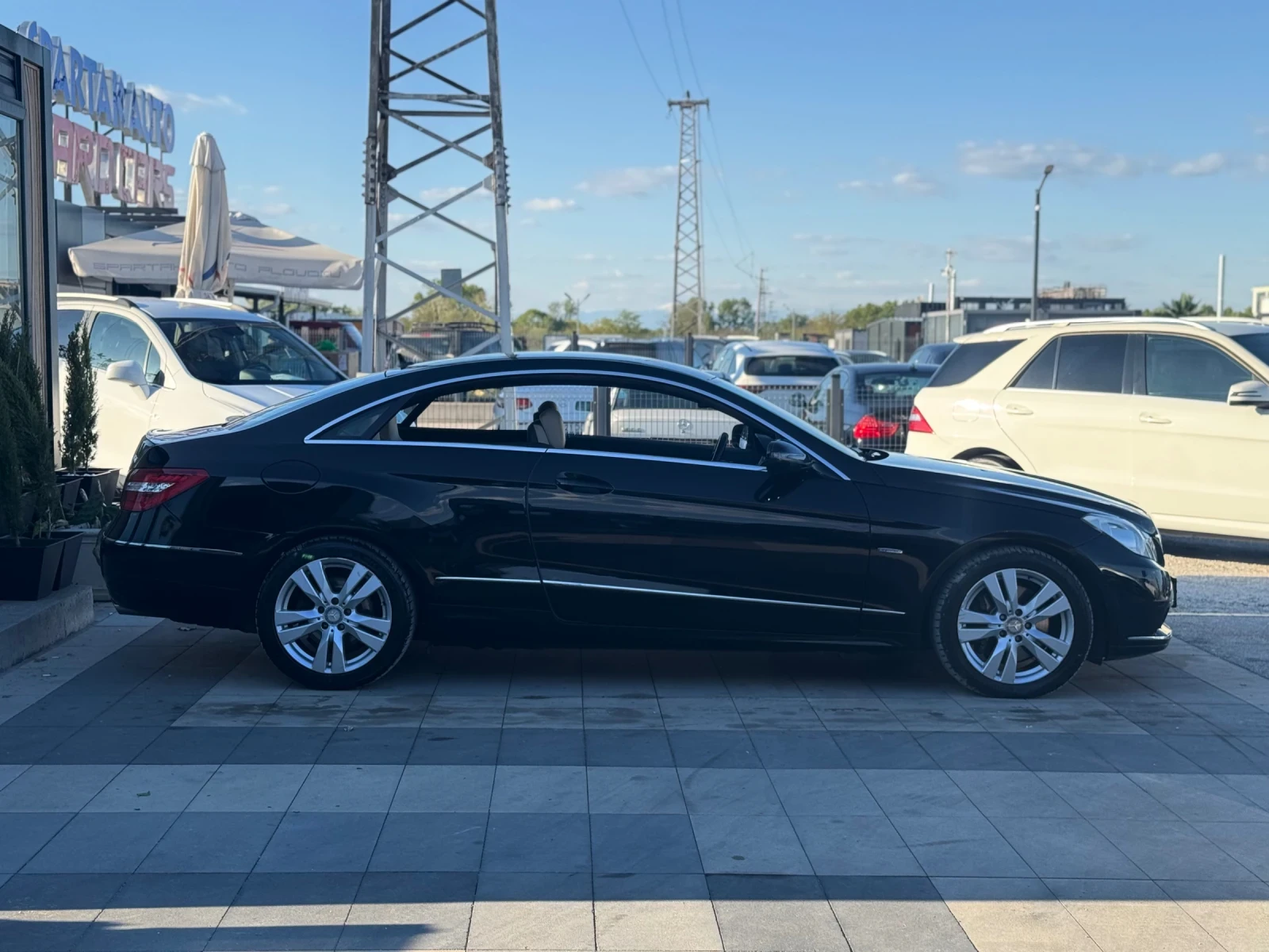 Mercedes-Benz E 350 Coupe AVATGARDE , снимка 4 - Автомобили и джипове - 54296435