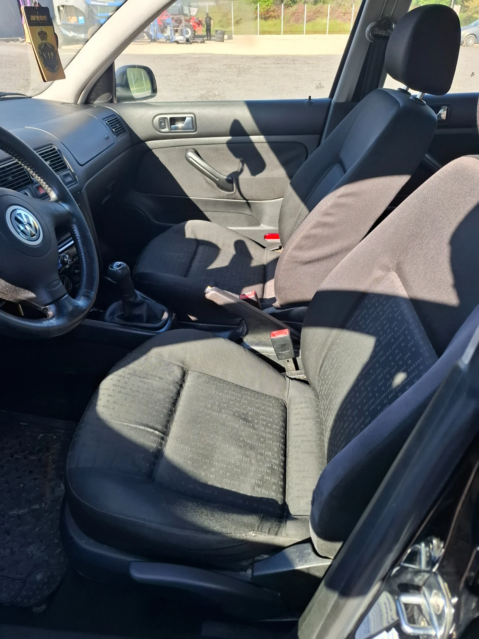 VW Golf, снимка 8 - Автомобили и джипове - 54312740