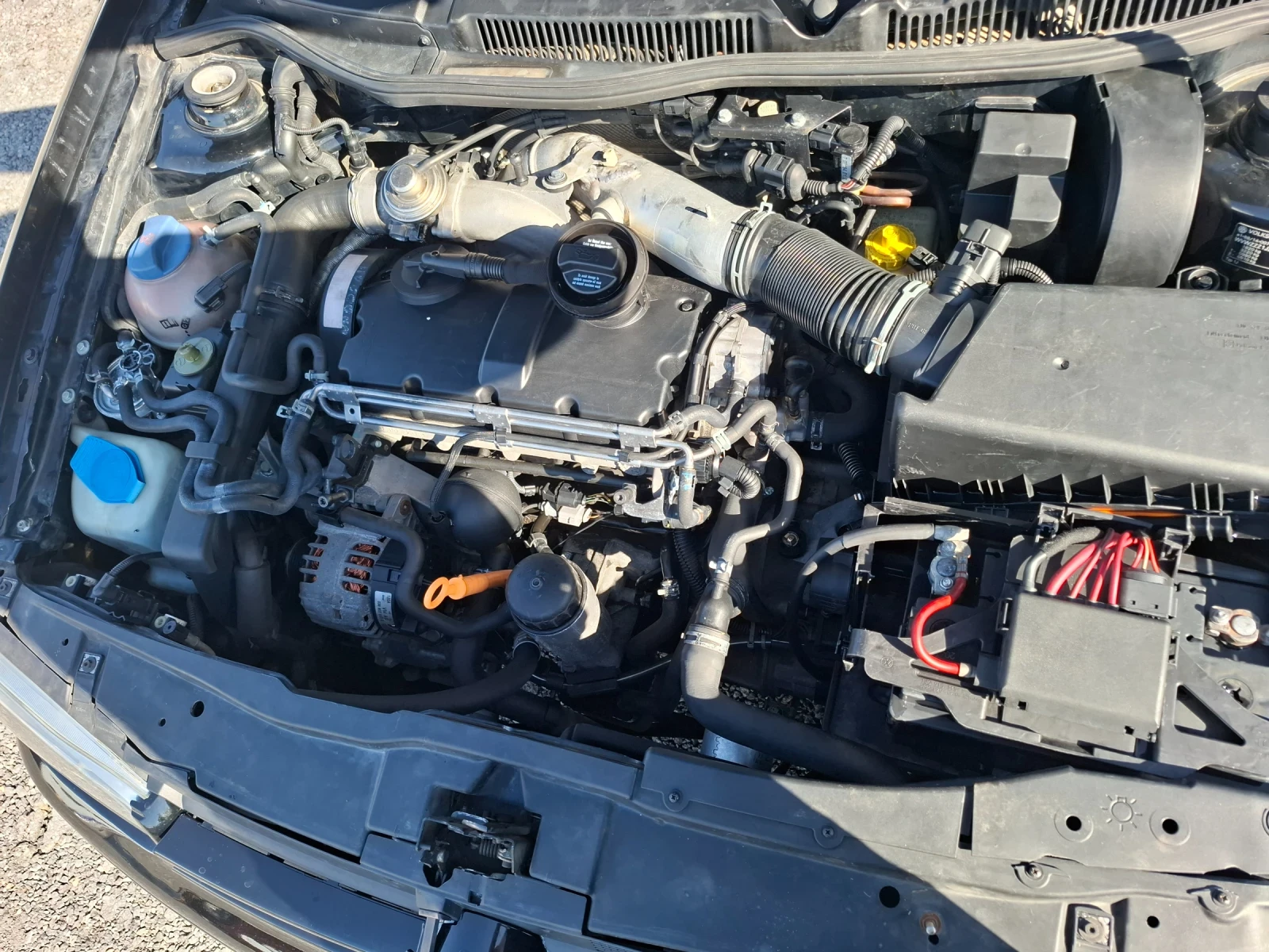 VW Golf, снимка 14 - Автомобили и джипове - 54312740