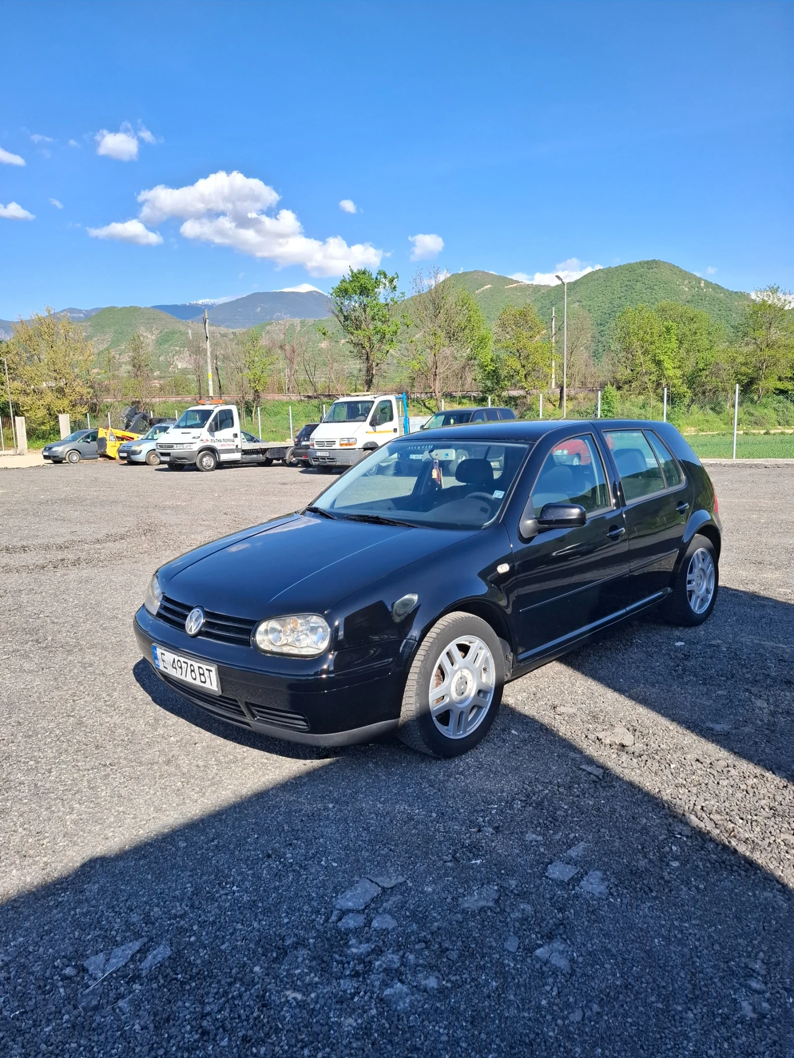 VW Golf, снимка 2 - Автомобили и джипове - 54312740