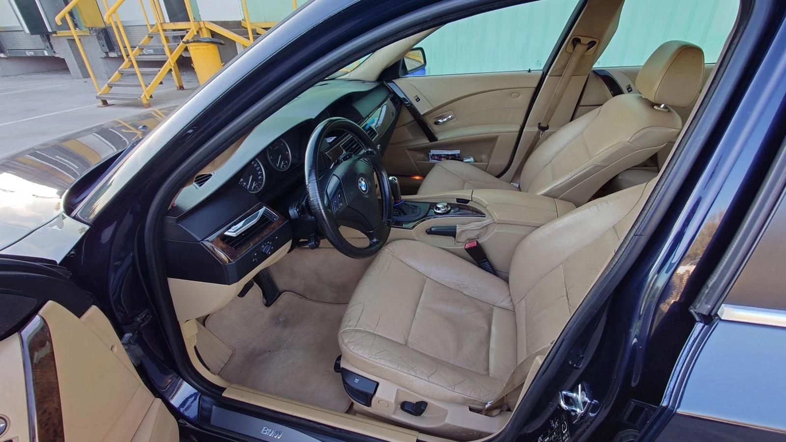 BMW 530 Е60, снимка 11 - Автомобили и джипове - 54324670