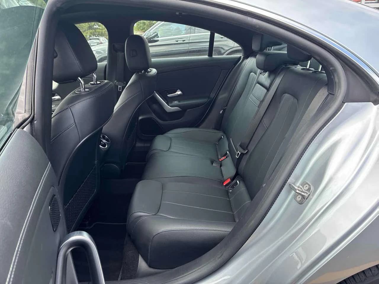 Mercedes-Benz CLA 250 | DISTRONIC| 360| ПОДГРЕВИ| PANO| CARFAX, снимка 12 - Автомобили и джипове - 54529158