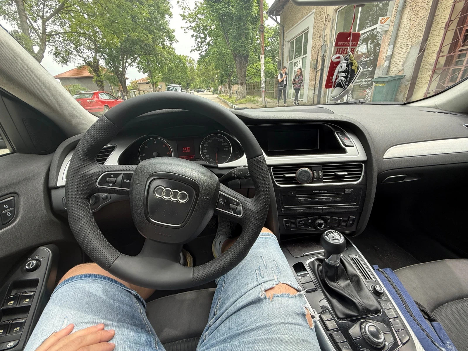 Audi A4 2.0 TDI 143, снимка 7 - Автомобили и джипове - 54570433