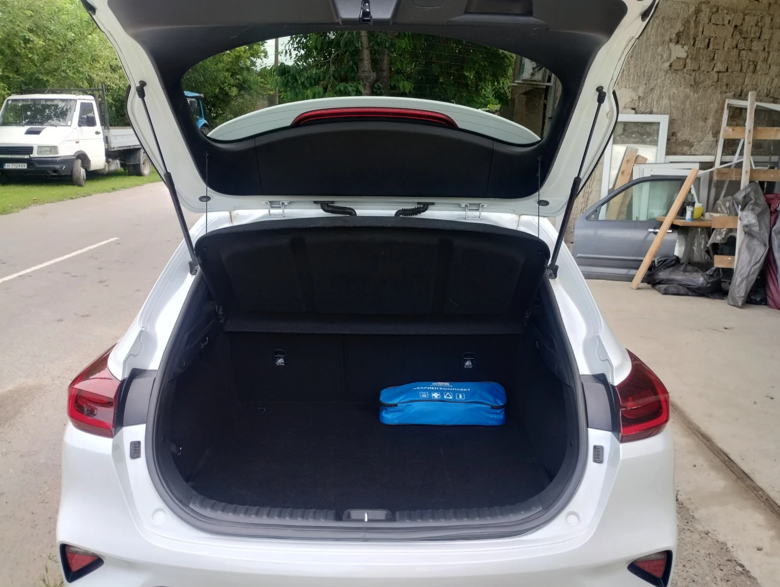 Kia XCeed Executive , снимка 4 - Автомобили и джипове - 54837855