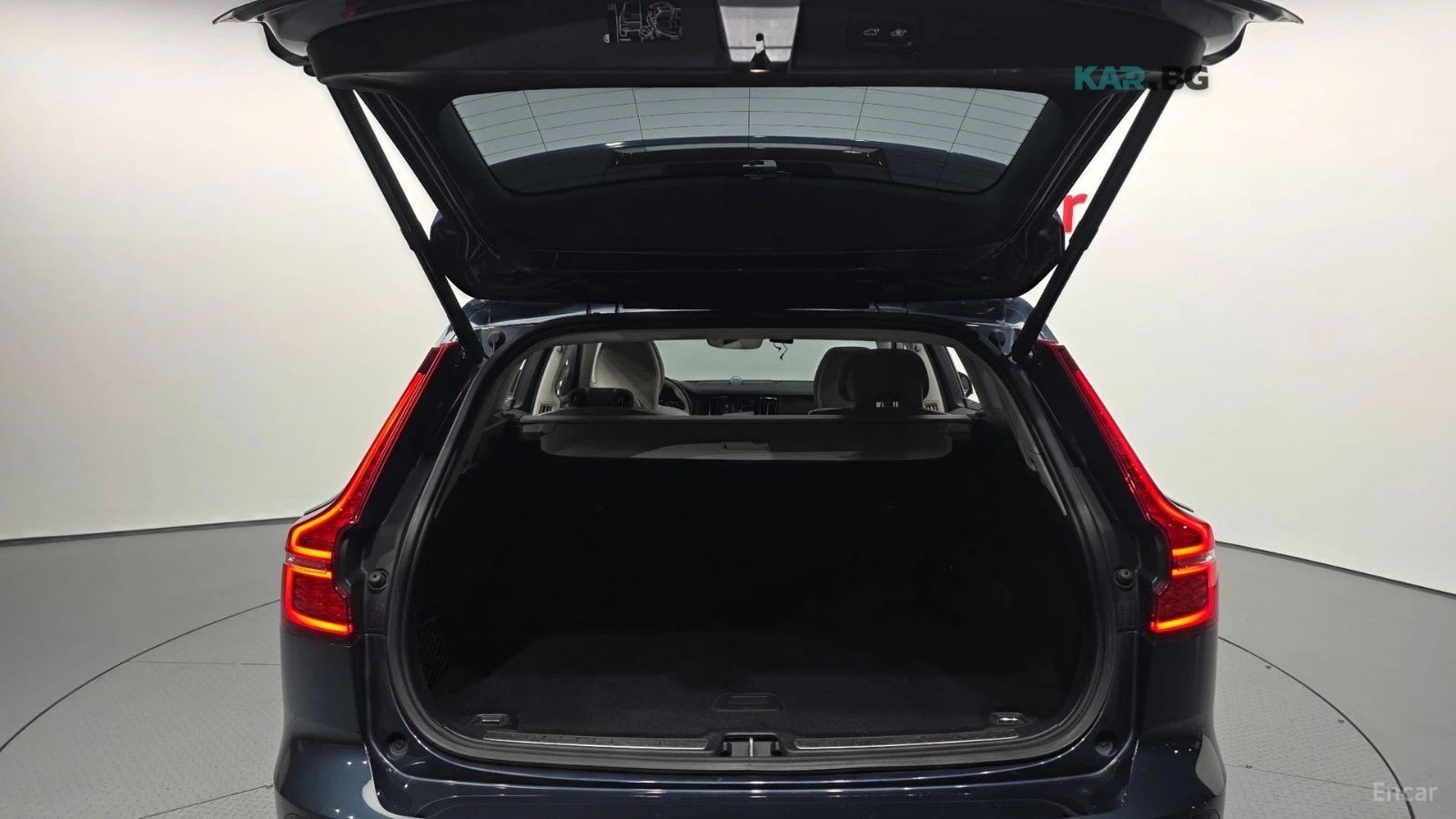 Volvo V60 Cross Country * T5 PRO* LED* ПАНО* 360* KEYLESS* Camera* ПОДГРЕВ, снимка 17 - Автомобили и джипове - 55086891