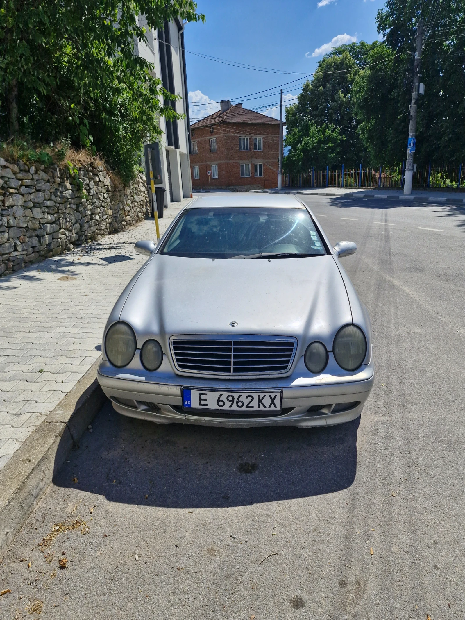 Mercedes-Benz CLK, снимка 2 - Автомобили и джипове - 55105453