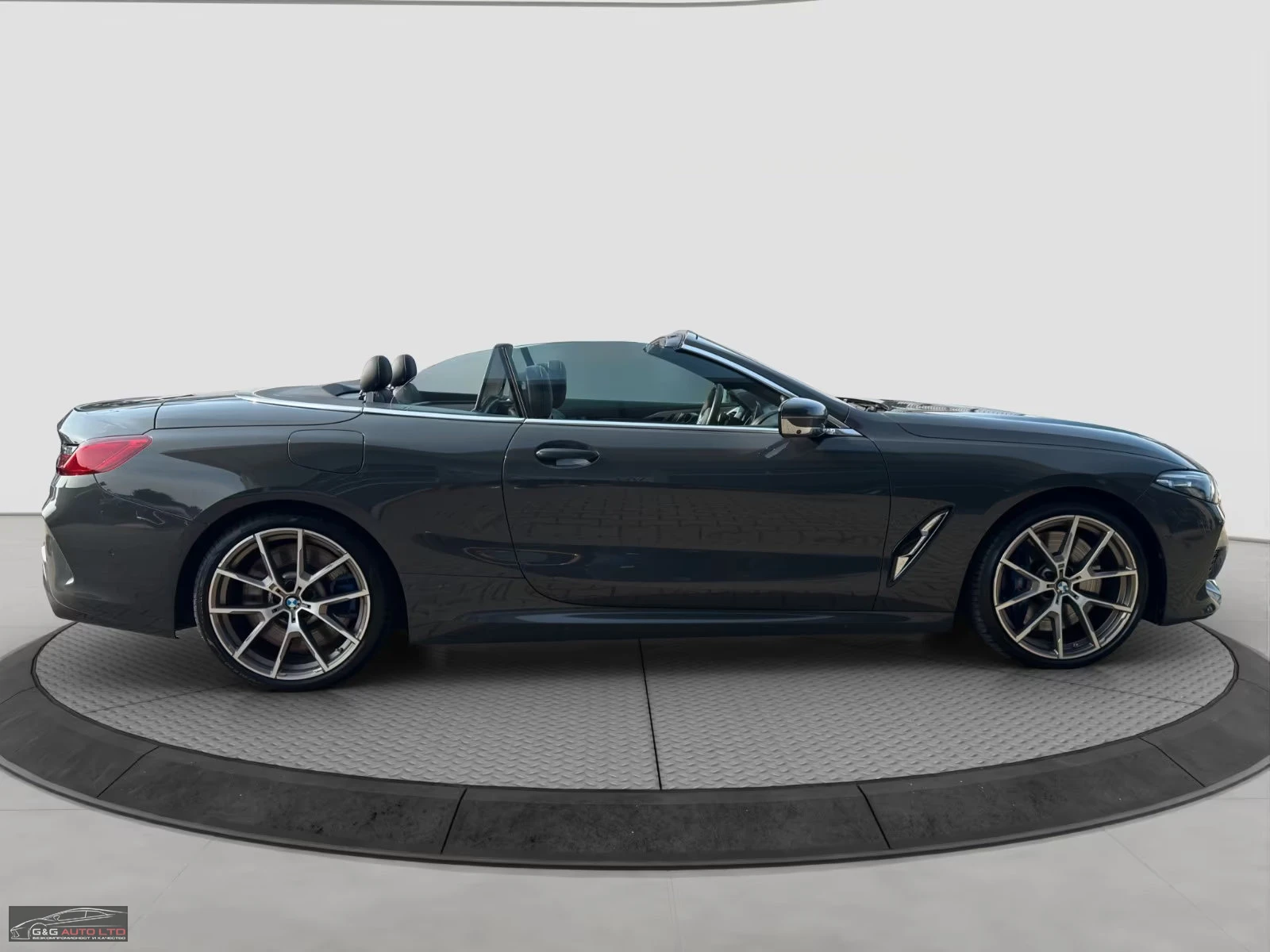 BMW 850 xDRIVE/530HP/CABRIO/LASER/HUD/ACC/CAM/740z, снимка 7 - Автомобили и джипове - 55656232