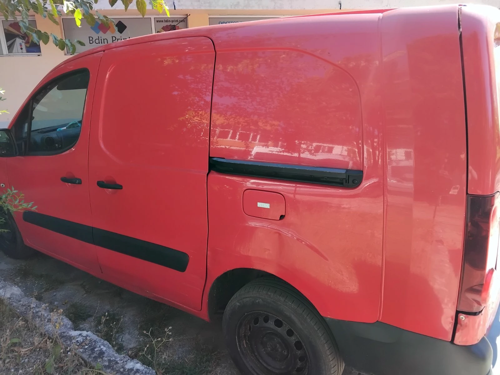 Peugeot Partner, снимка 4 - Автомобили и джипове - 56117937