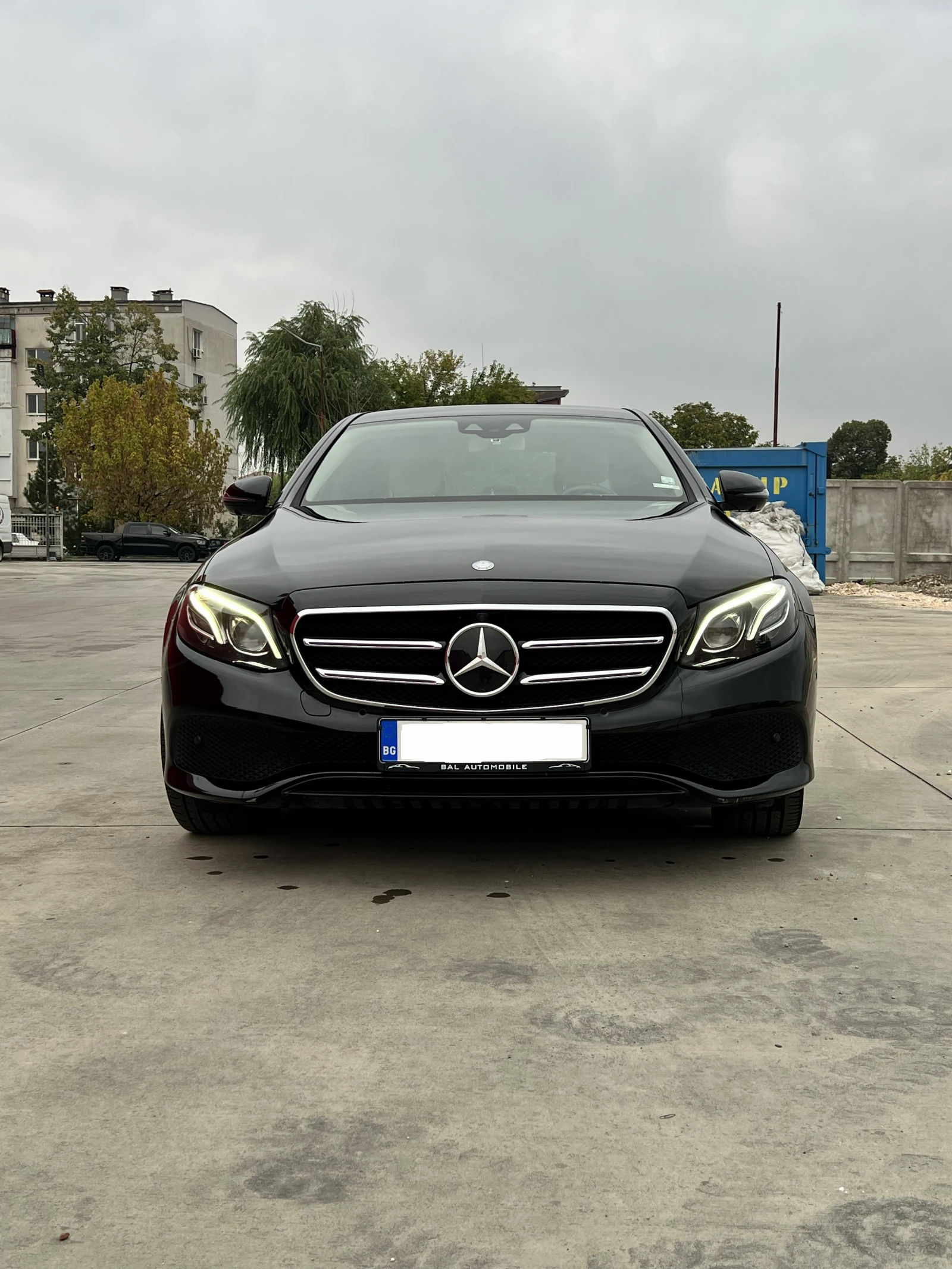 Mercedes-Benz E 350, снимка 2 - Автомобили и джипове - 56750547