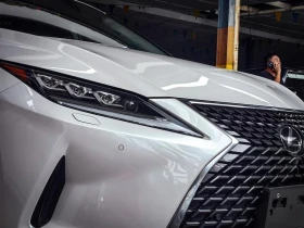 Lexus NX 300h 4х4, снимка 15