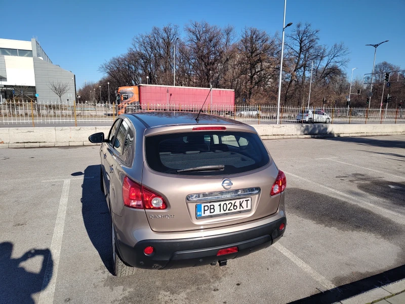 Nissan Qashqai 2.0 automatic , снимка 3 - Автомобили и джипове - 48727040