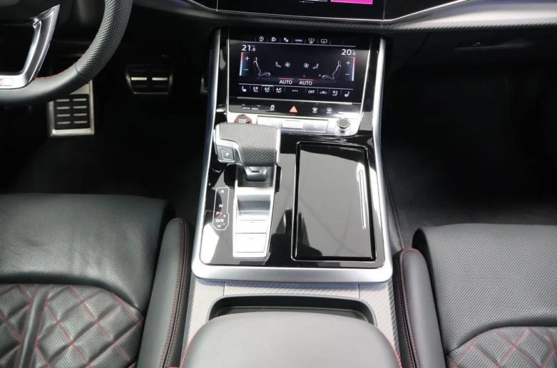 Audi SQ8 TFSI/FACELIFT/CARBON/BLACK OPTIC/B&O/HEAD UP/360/, снимка 9 - Автомобили и джипове - 52302439