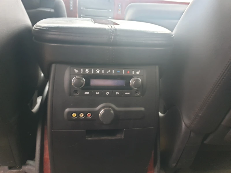 Cadillac Escalade 6.2 Газ/Бензин, снимка 11 - Автомобили и джипове - 52458496
