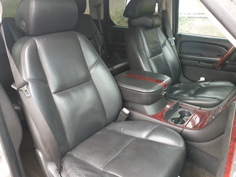 Cadillac Escalade 6.2 Газ/Бензин, снимка 9 - Автомобили и джипове - 52458496