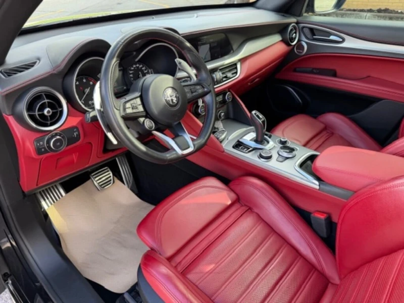 Alfa Romeo Stelvio * Ti Sport Adaptive Cruise Lane Assist Remote star, снимка 10 - Автомобили и джипове - 53010964
