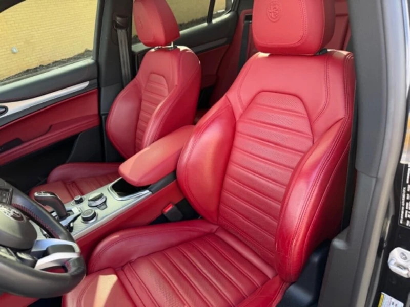 Alfa Romeo Stelvio * Ti Sport Adaptive Cruise Lane Assist Remote star, снимка 12 - Автомобили и джипове - 53010964