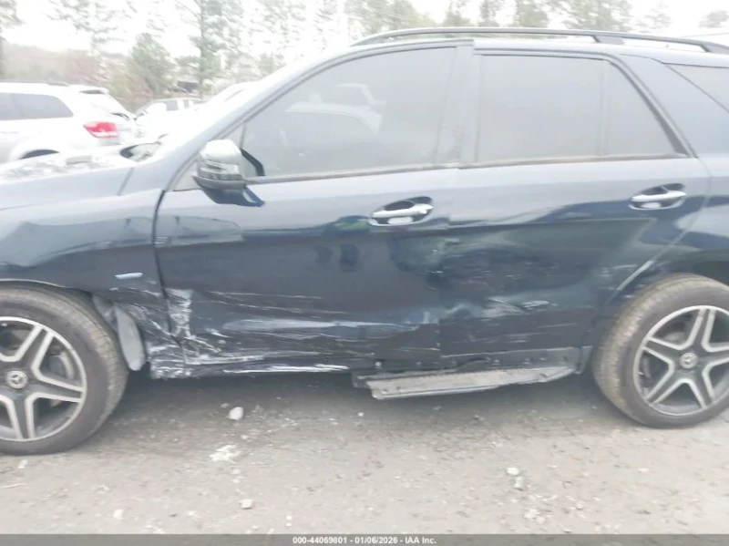 Mercedes-Benz GLE 550E PLUG-IN HYBRID 4MATIC | ЦЕНА ДО БЪЛГАРИЯ | , снимка 6 - Автомобили и джипове - 53571656