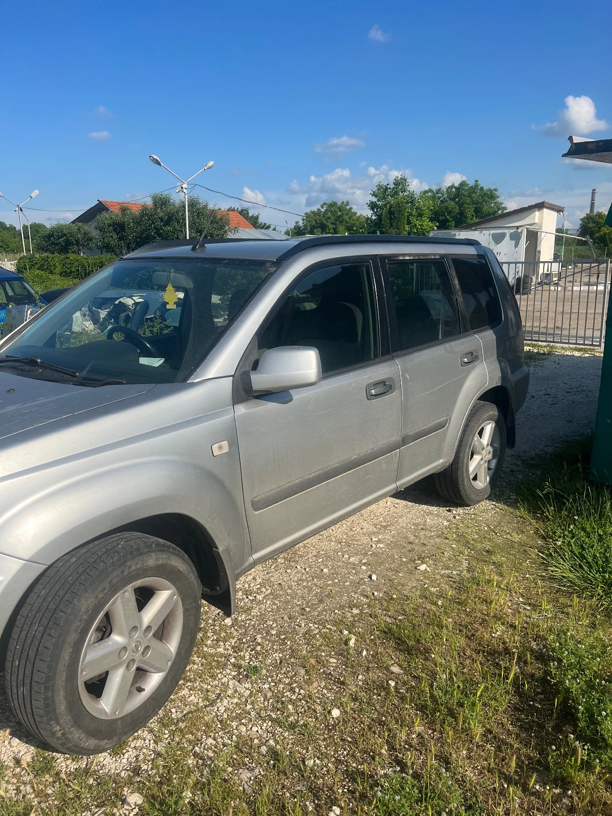 Nissan X-trail Джип - изображение 3