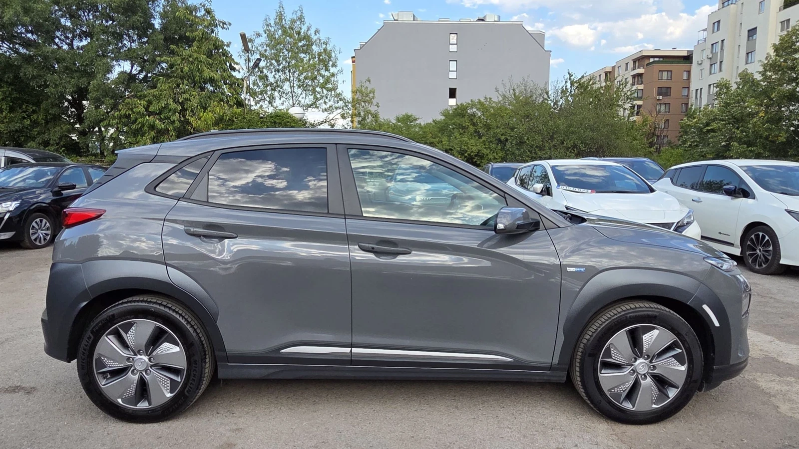 Hyundai Kona 64KWh/Premium/Термопомпа/SOH98.5% - изображение 2