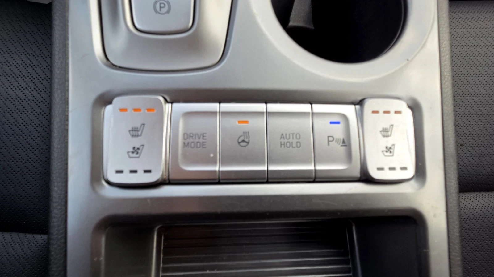 Hyundai Kona 64KWh/Premium//SOH100% | Mobile.bg   13