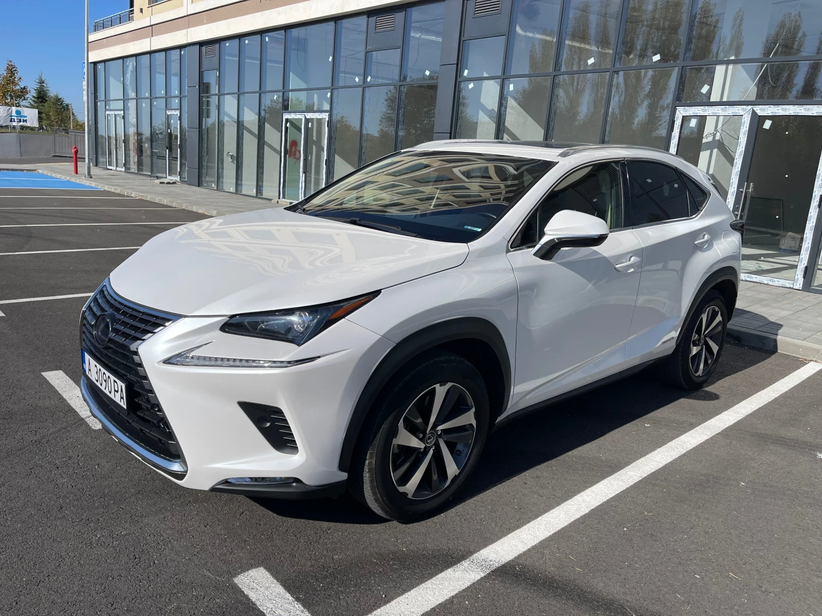Lexus NX 300h 4�4 | Mobile.bg � ����������� 2