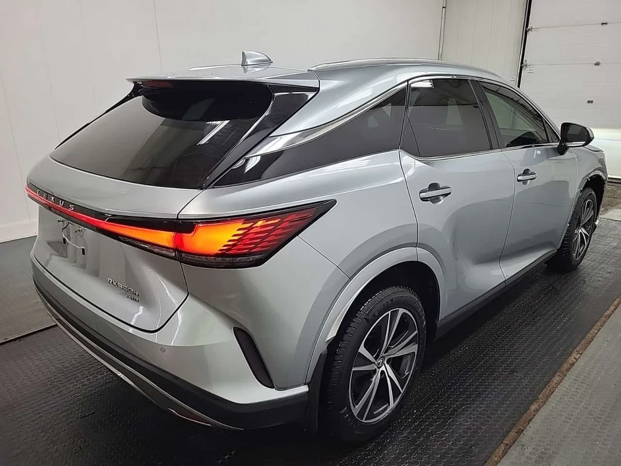 Lexus RX 350H  CARFAX - изображение 3