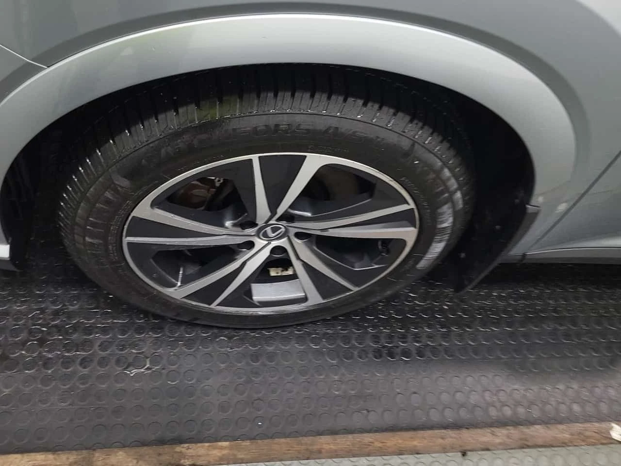 Lexus RX 350H  CARFAX - изображение 6