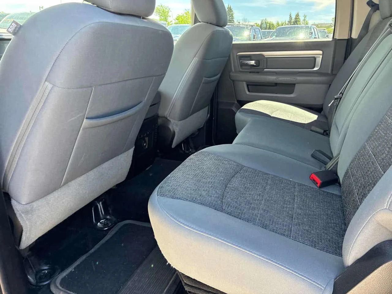 Dodge RAM 1500 * Outdoorsman * CARFAX * ШИБИДАХ * КЛИП НА МОТОРА, снимка 14 - Автомобили и джипове - 55257971