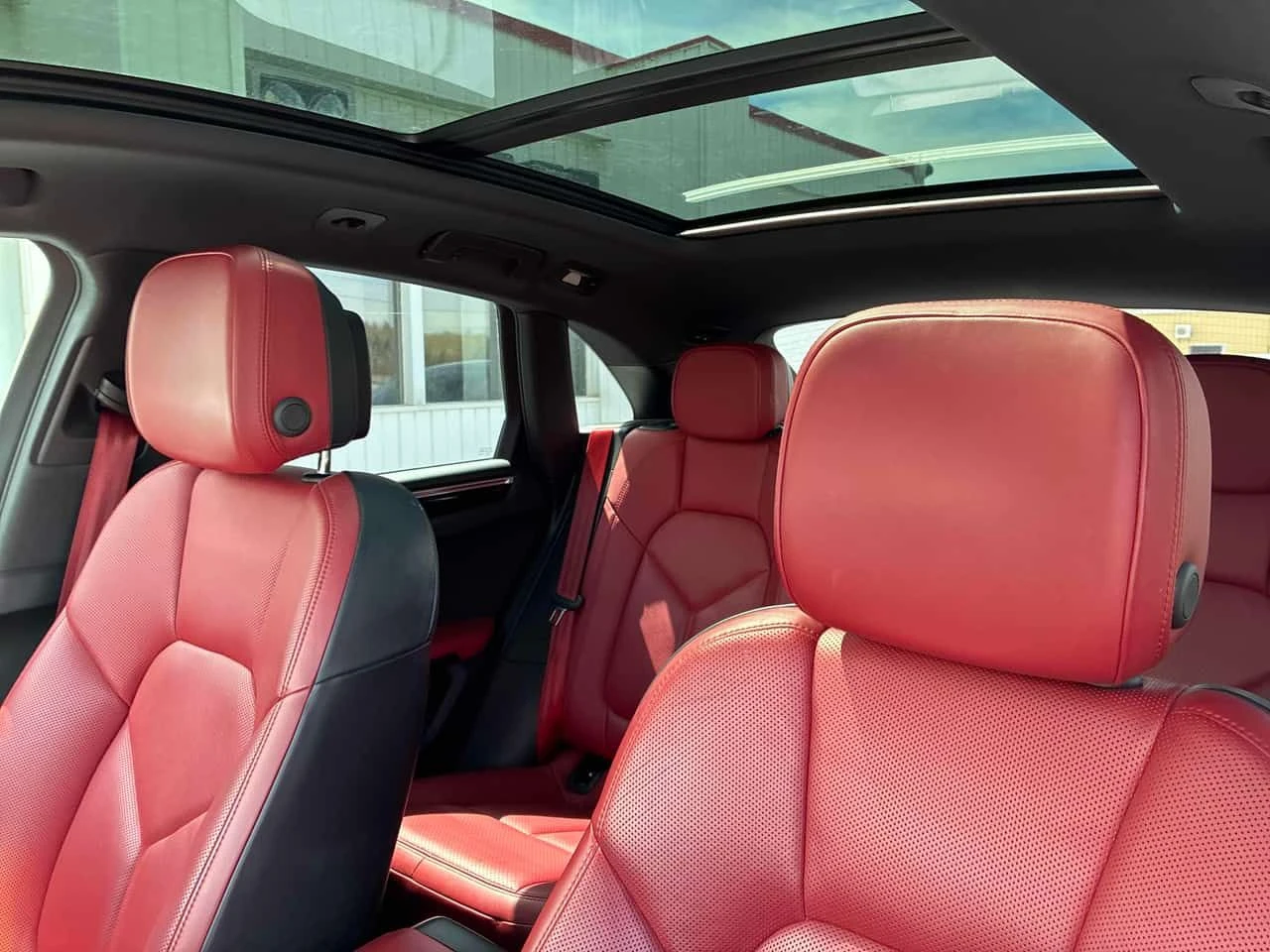 Porsche Macan S/360/MATRIX/BOSE/КЛИП НА МОТОРА , снимка 11 - Автомобили и джипове - 55566276