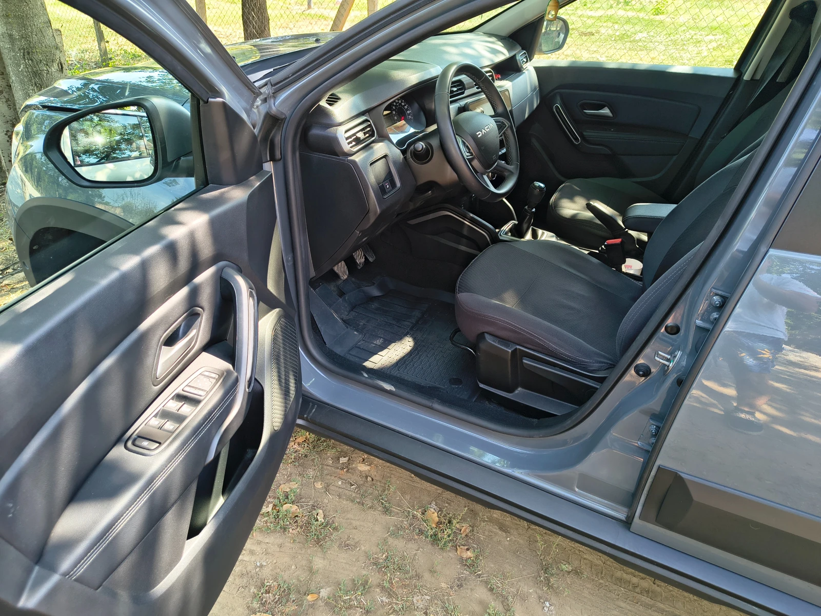 Dacia Duster 4x4, 1.3 TCe /150 к.с., 3г.Гаранция, Навигация, снимка 14 - Автомобили и джипове - 55800098