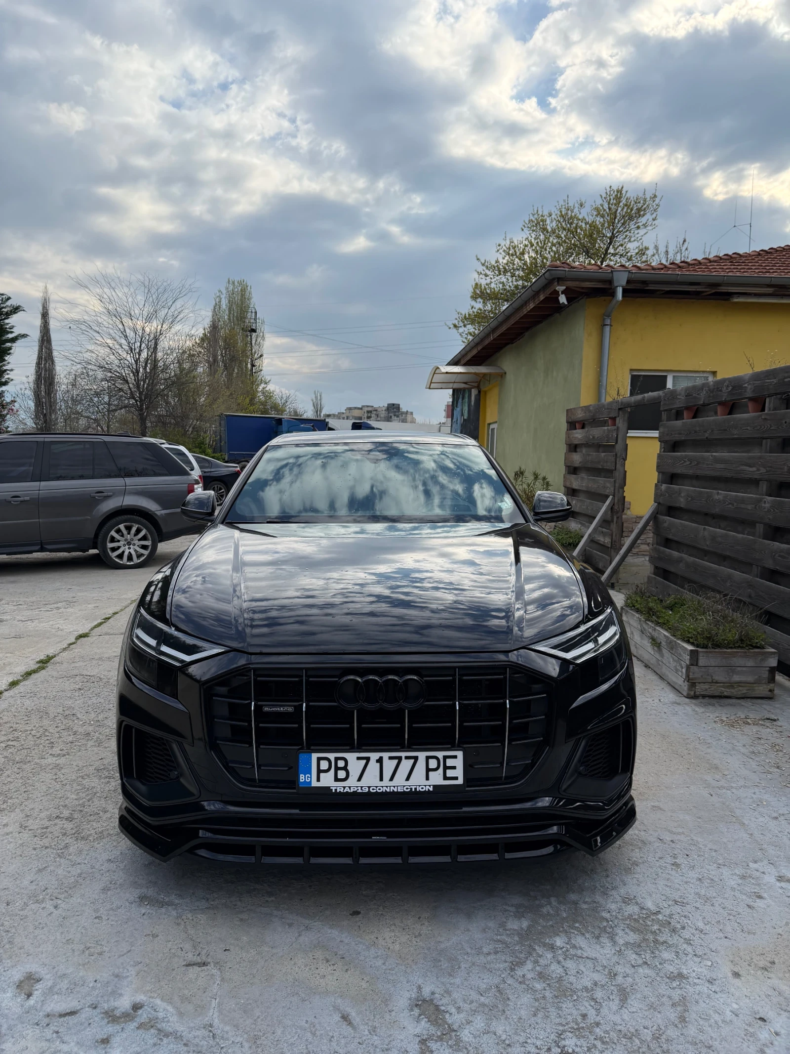 Audi Q8 50TDI B&O MaxtonDesign HUD 22  S-LINE, снимка 8 - Автомобили и джипове - 55755964