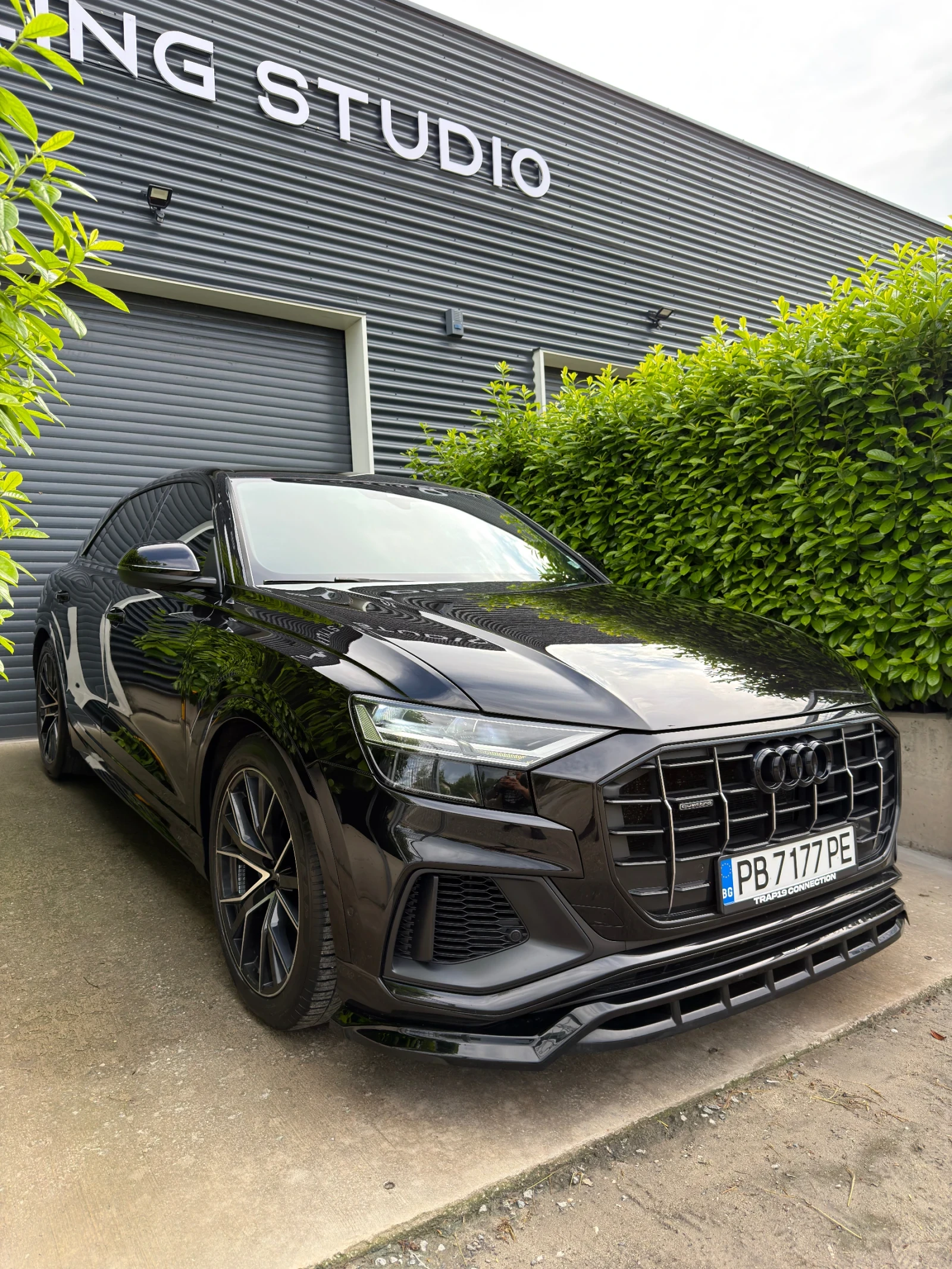 Audi Q8 50TDI B&O MaxtonDesign HUD 22  S-LINE, снимка 6 - Автомобили и джипове - 55884764