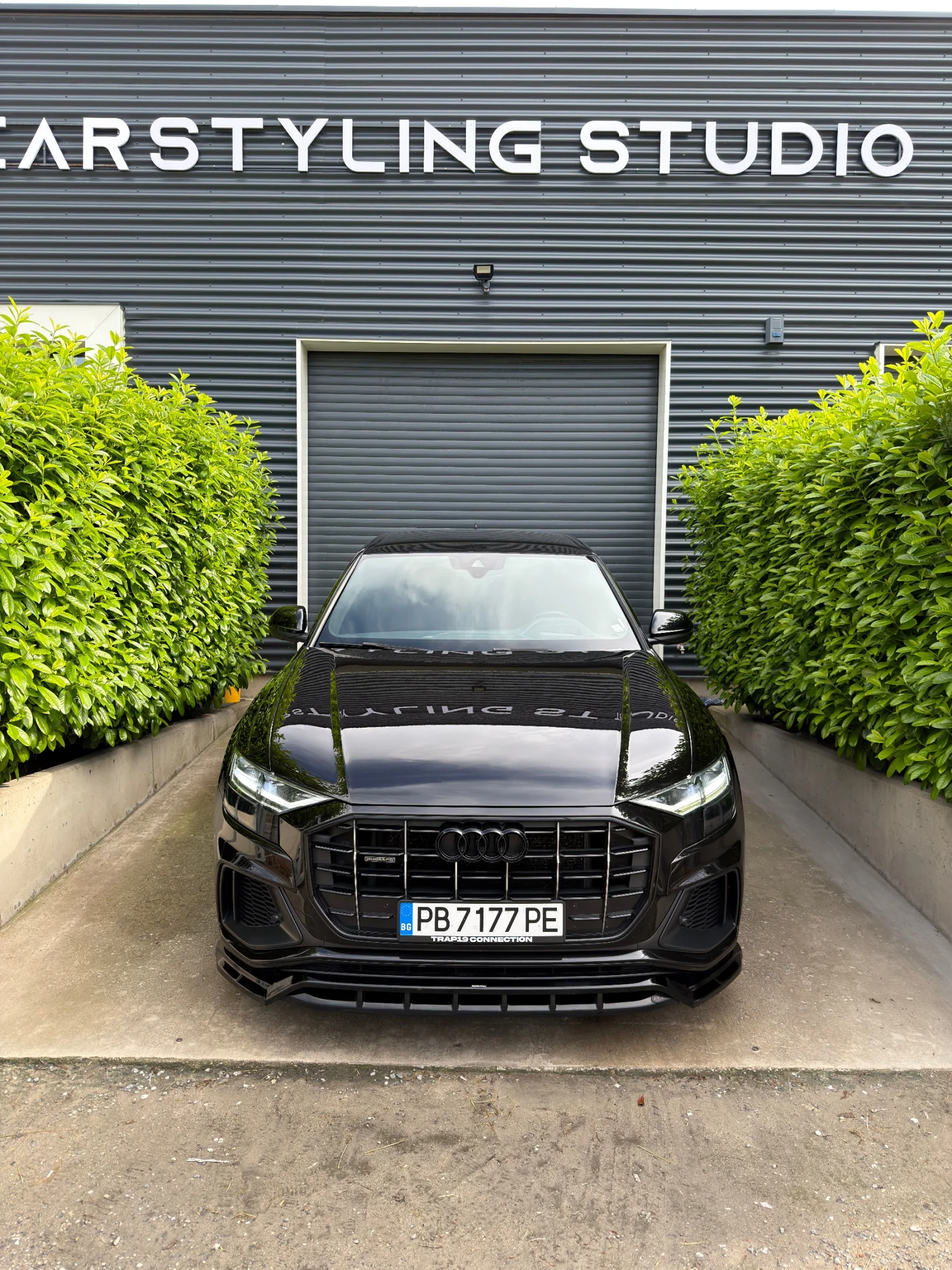 Audi Q8 50TDI B&O MaxtonDesign HUD 22  S-LINE, снимка 5 - Автомобили и джипове - 55884764