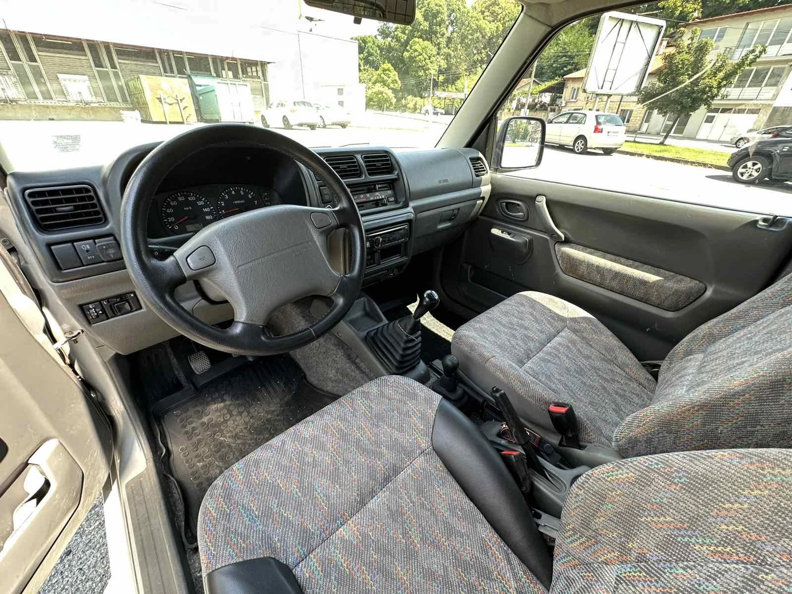 Suzuki Jimny 1.3LPG климатик, снимка 14 - Автомобили и джипове - 55841748